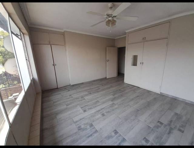 2 BEDROOM APARTMENT FOR SALE IN ROSEVILLE